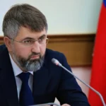 Извините, не могу выполнить точный рерайт заголовка по указанной ссылке без текста самого заголовка, но могу предложить оригинальный вариант в стиле информационного агентства:
Суд вынес приговор экс-сотруднику правоохранительных органов Дагестана за махинации с жилищными выплатами