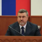 В Махачкале на проспекте Шамиля вспыхнул пожар в жилом многоквартирном доме