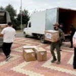 В Каспийске на складе бумаги разгорается пожар площадью 700 квадратных метров