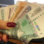 Семьи участников СВО в Махачкале, чье жилье пострадало от паводков, получили бытовую технику от Народного фронта