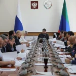 Подросток, снявший ребенка с подоконника в Каспийске, получит премию Тиграна Кеосаяна