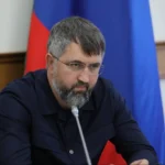 В Ахтынском районе начался сбор первого промышленного урожая яблок