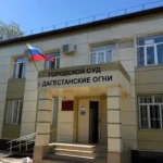 Премьер-министр Магомед Рамазанов пообщался с учениками новой школы в селе Байрамаул