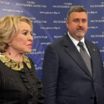 Волонтеры лагеря «Дагестанский рубеж» продолжают участвовать в благоустройстве пострадавших домов Хасавюртовского района