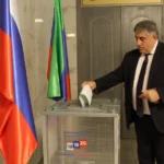Врио вице-премьера Дагестана Валентин Клок оценил состояние городских очистных сооружений в Избербаше