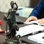 Дети-сироты обратились к главе СК Дагестана с жалобой на нарушения их жилищных прав