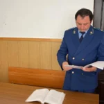 В Махачкале пожар повредил участок железнодорожного полотна