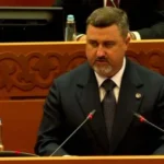 С начала года 65 тысяч детей Северного Кавказа стали обладателями первой банковской карты